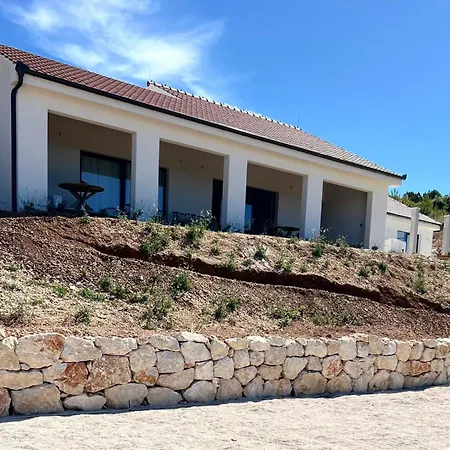 Bed & Breakfast Mansion Hvar 4*